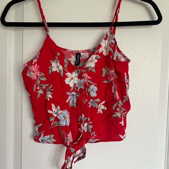 H&M RED FLORAL CROPPED TIE TANK TOP - Picture 6 of 8